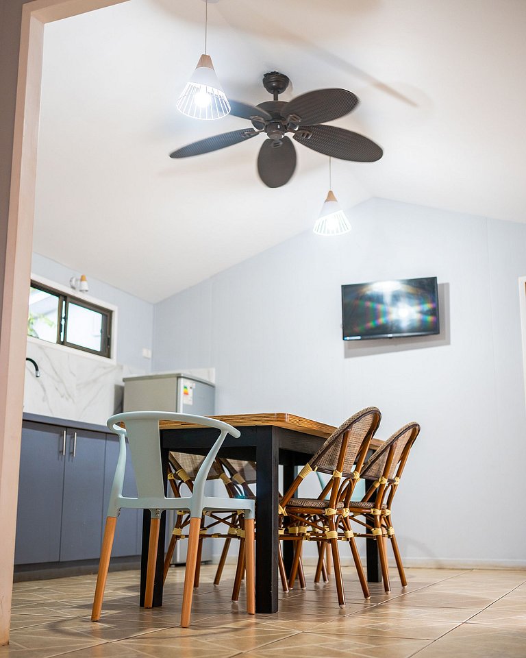 Independent and equipped family cabin