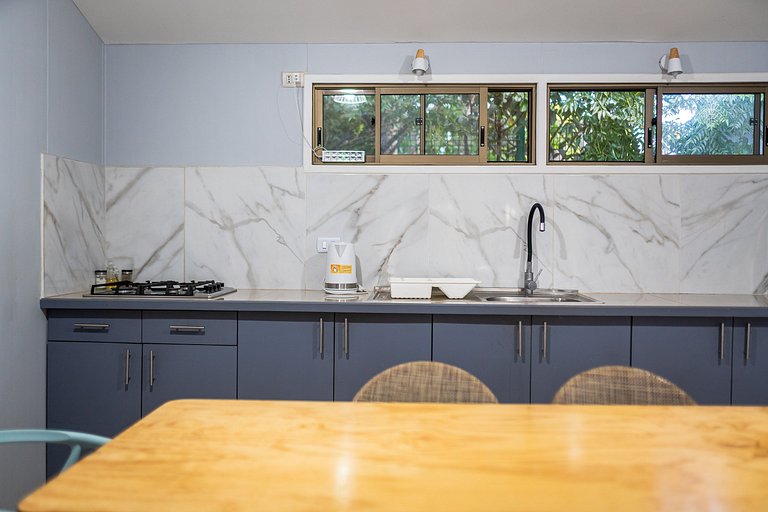 Independent and equipped family cabin